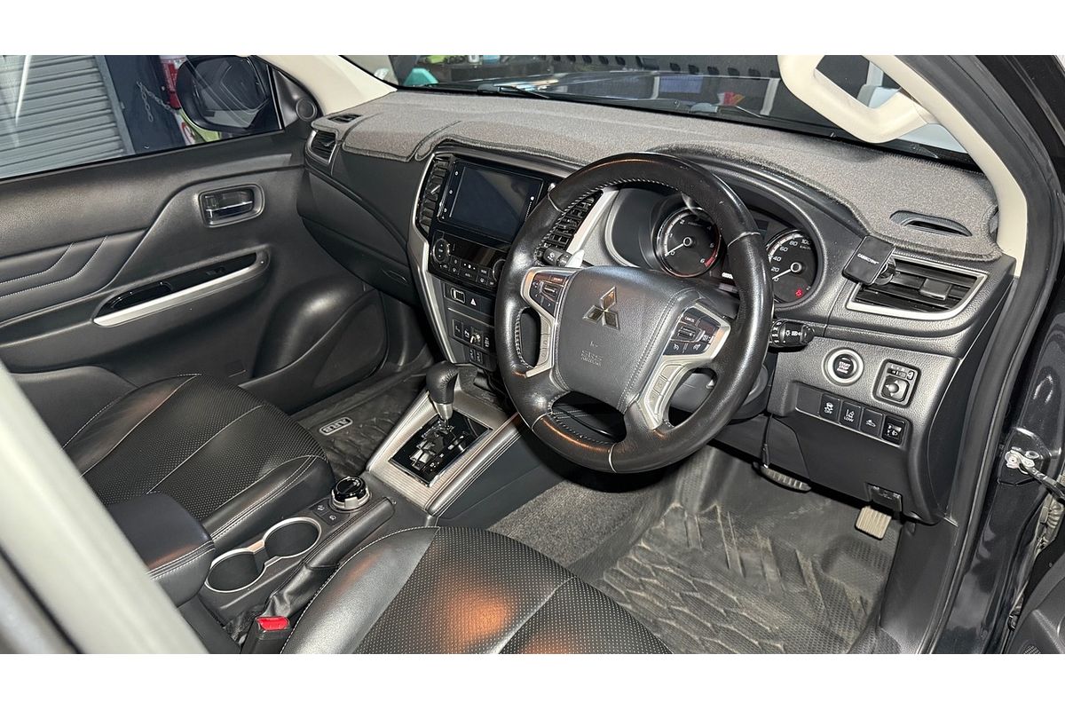 2022 Mitsubishi Triton GSR MR 4X4
