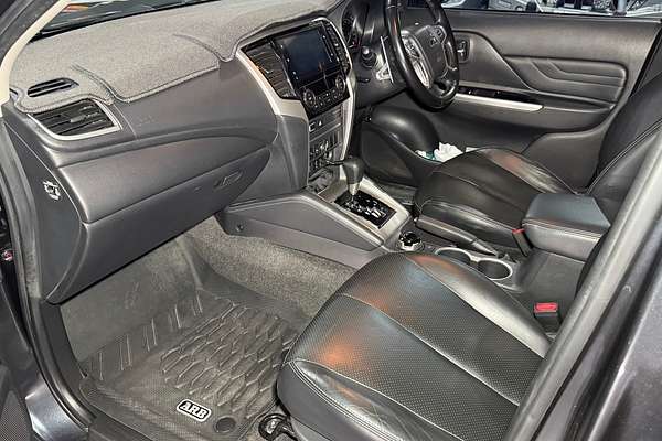 2022 Mitsubishi Triton GSR MR 4X4