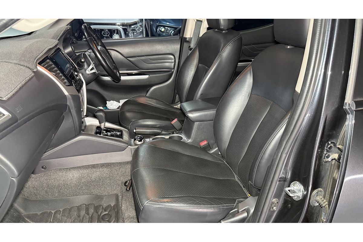 2022 Mitsubishi Triton GSR MR 4X4