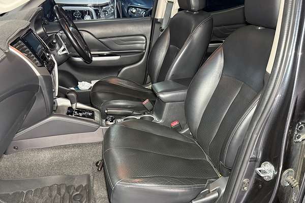 2022 Mitsubishi Triton GSR MR 4X4