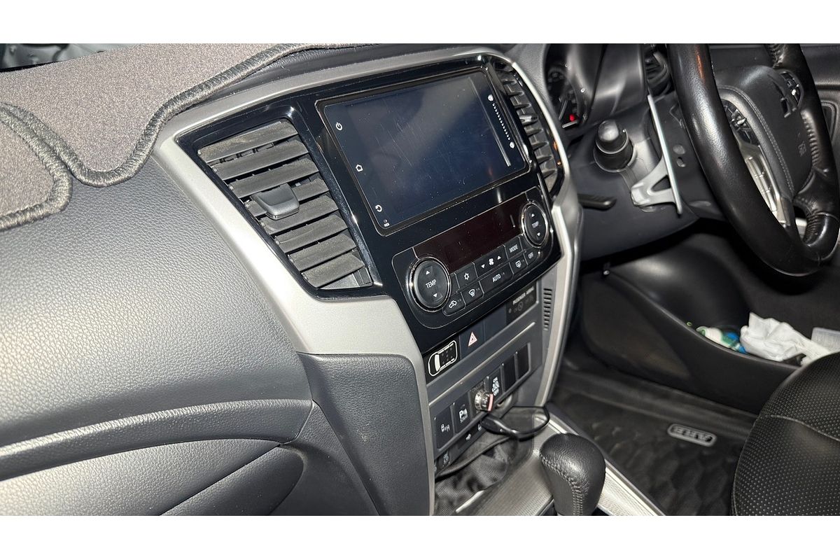 2022 Mitsubishi Triton GSR MR 4X4