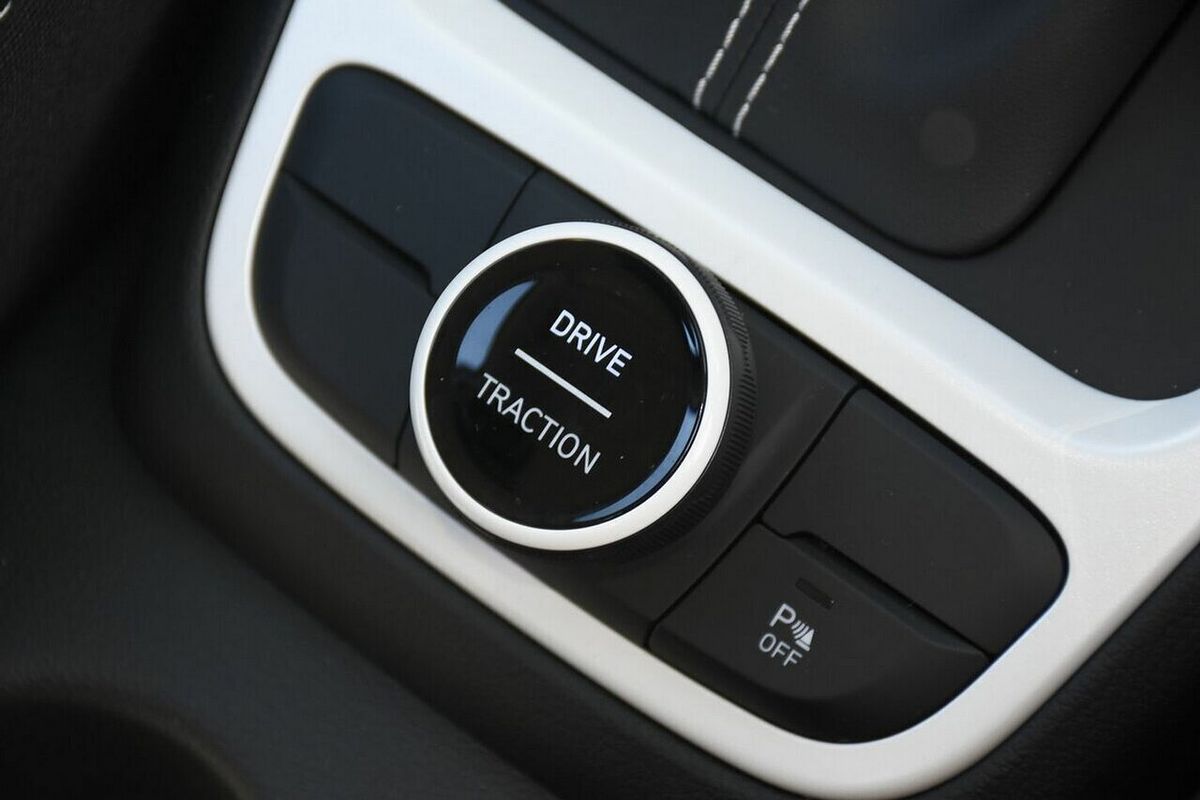 2025 Hyundai Venue Active QX.V5