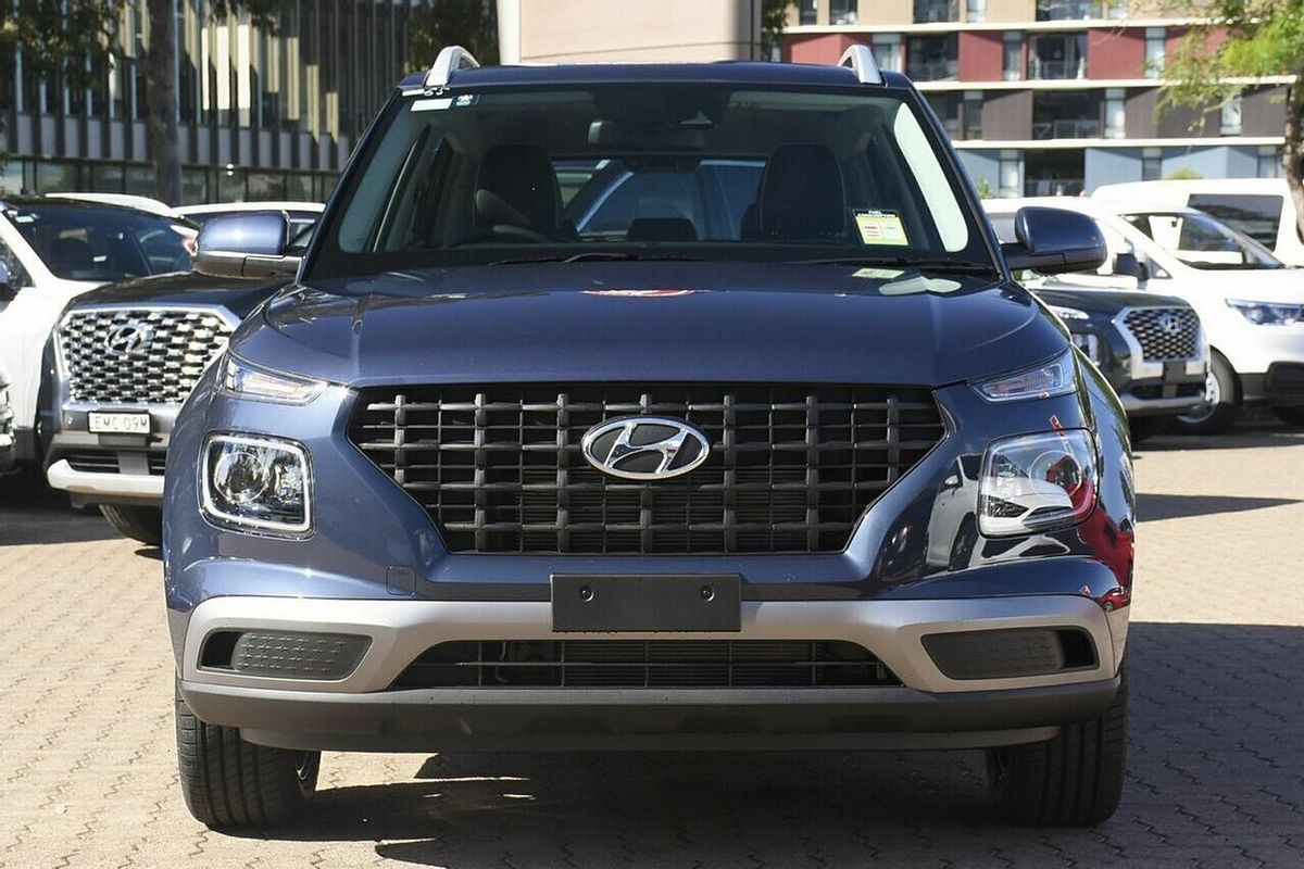 2025 Hyundai Venue Active QX.V5