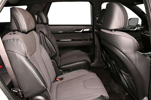 2025 Hyundai Palisade Calligraphy Black Ink LX2.V5