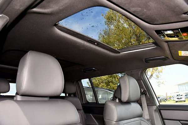 2025 Hyundai Santa Fe Hybrid Calligraphy MX5.V1