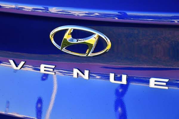 2025 Hyundai Venue Elite QX.V5