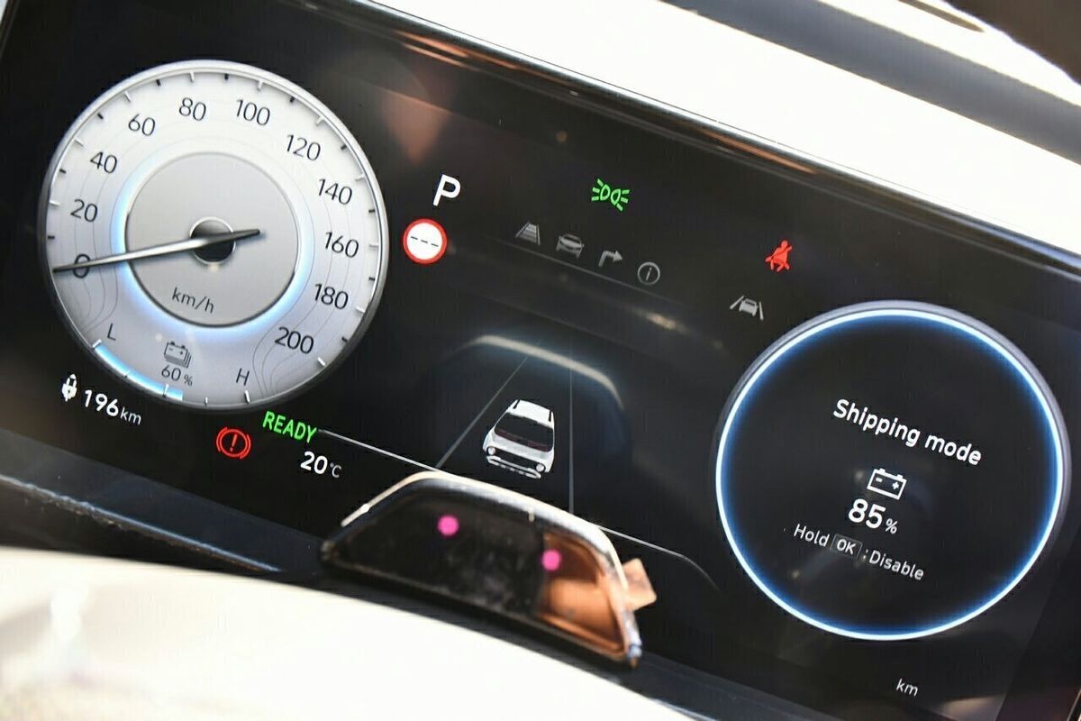 2025 Hyundai INSTER Cross AX.V1