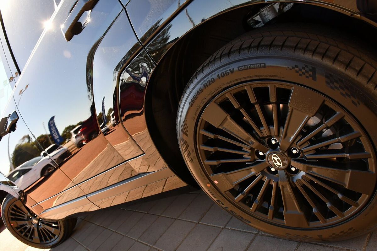 2025 Hyundai Santa Fe Hybrid Calligraphy MX5.V2