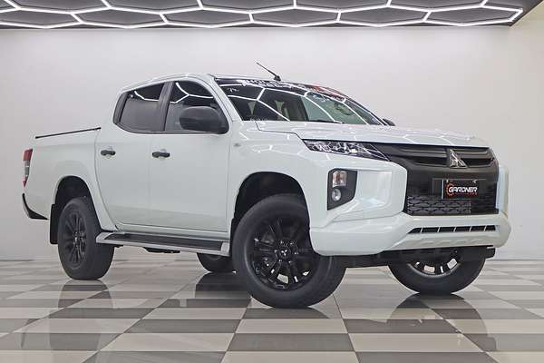 2022 Mitsubishi Triton GLX-R MR 4X4