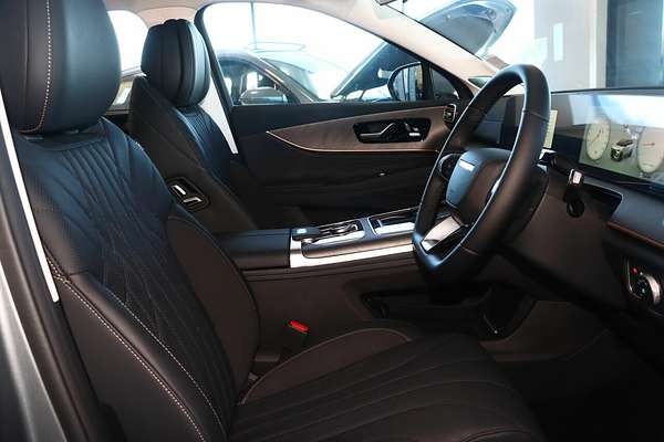 2025 Jaecoo J8 Track