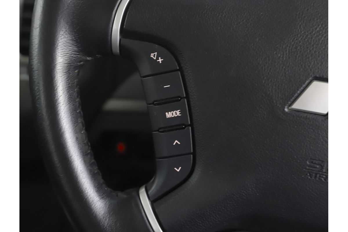 2019 Mitsubishi NX Pajero GLX5 3.2L CDI TC 5A/T LWB
