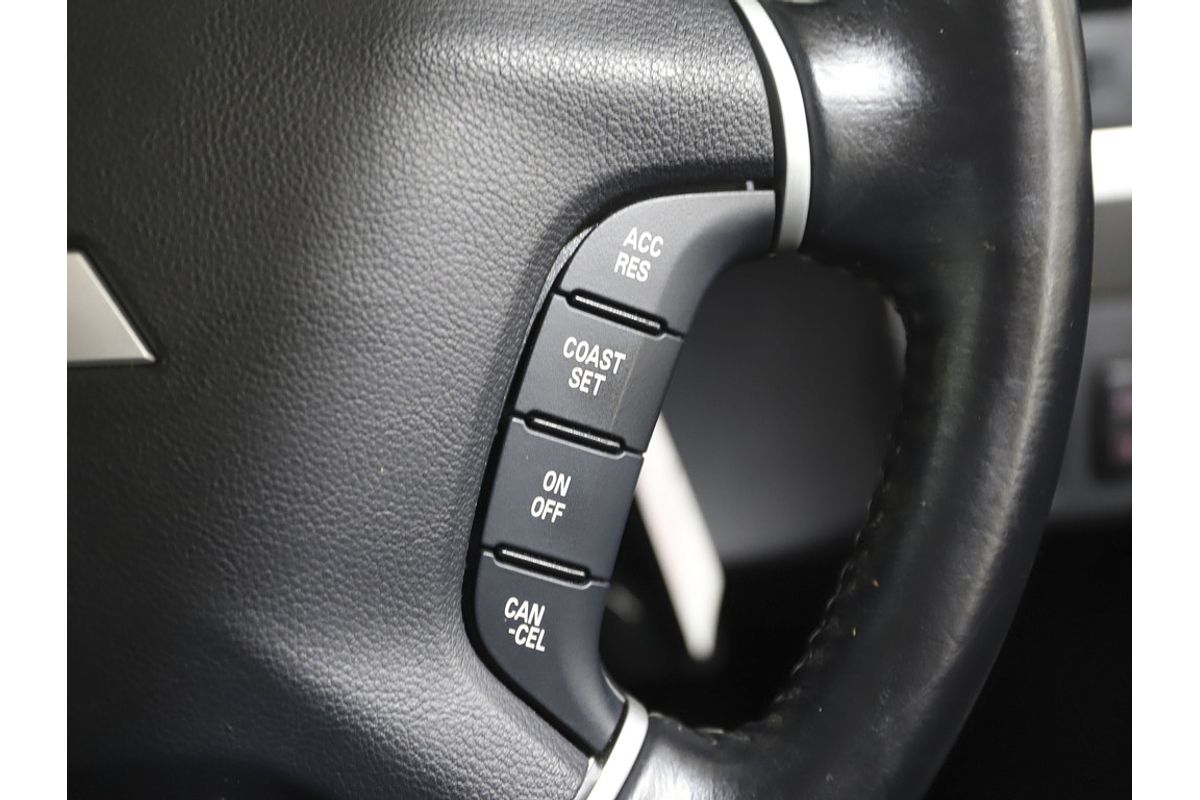 2019 Mitsubishi NX Pajero GLX5 3.2L CDI TC 5A/T LWB