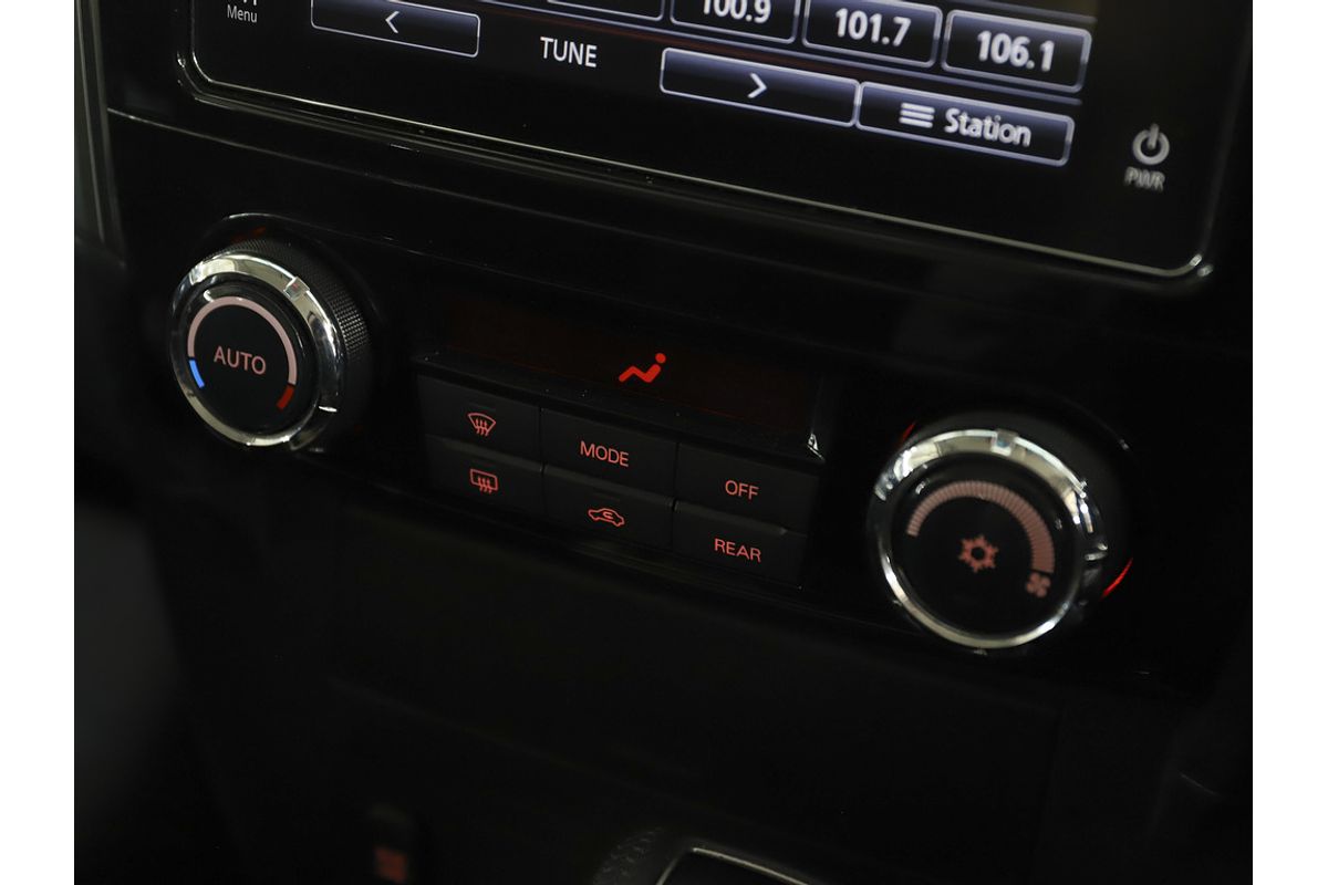 2019 Mitsubishi Pajero GLX NX