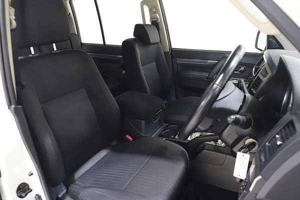 2019 Mitsubishi Pajero GLX NX