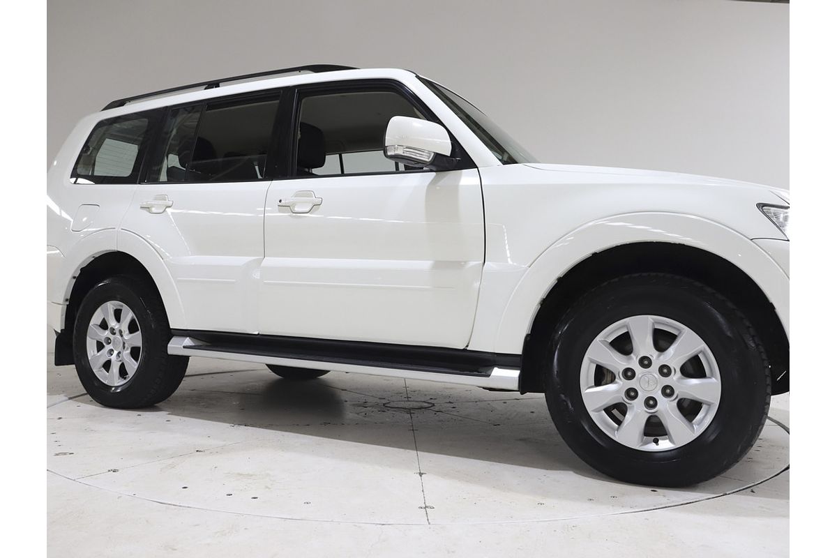 2019 Mitsubishi Pajero GLX NX