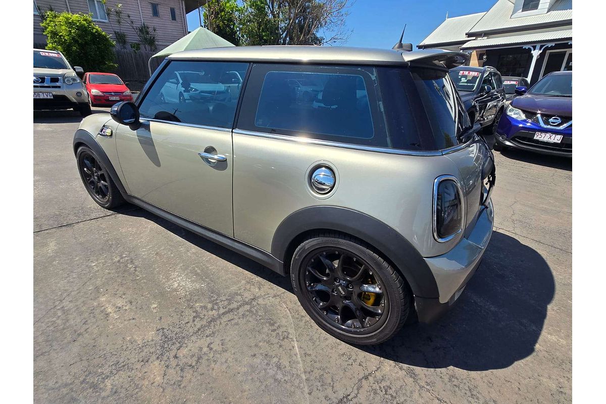 2007 MINI Cooper 1.6T