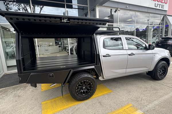 2025 Isuzu D-MAX SX 4X4