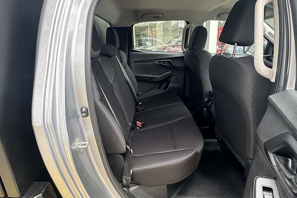 2025 Isuzu D-MAX SX 4X4