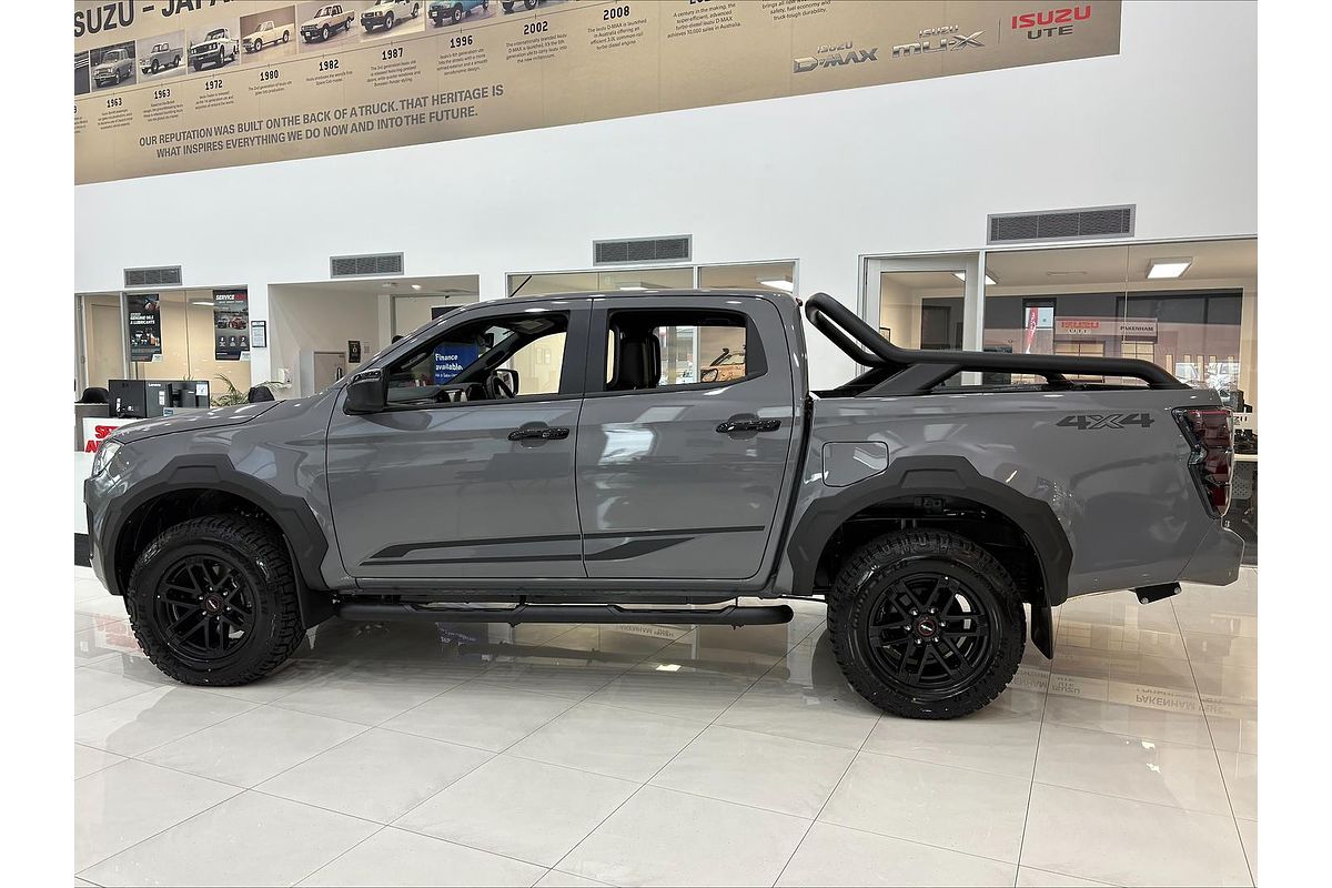 2025 Isuzu D-MAX BLADE 4X4