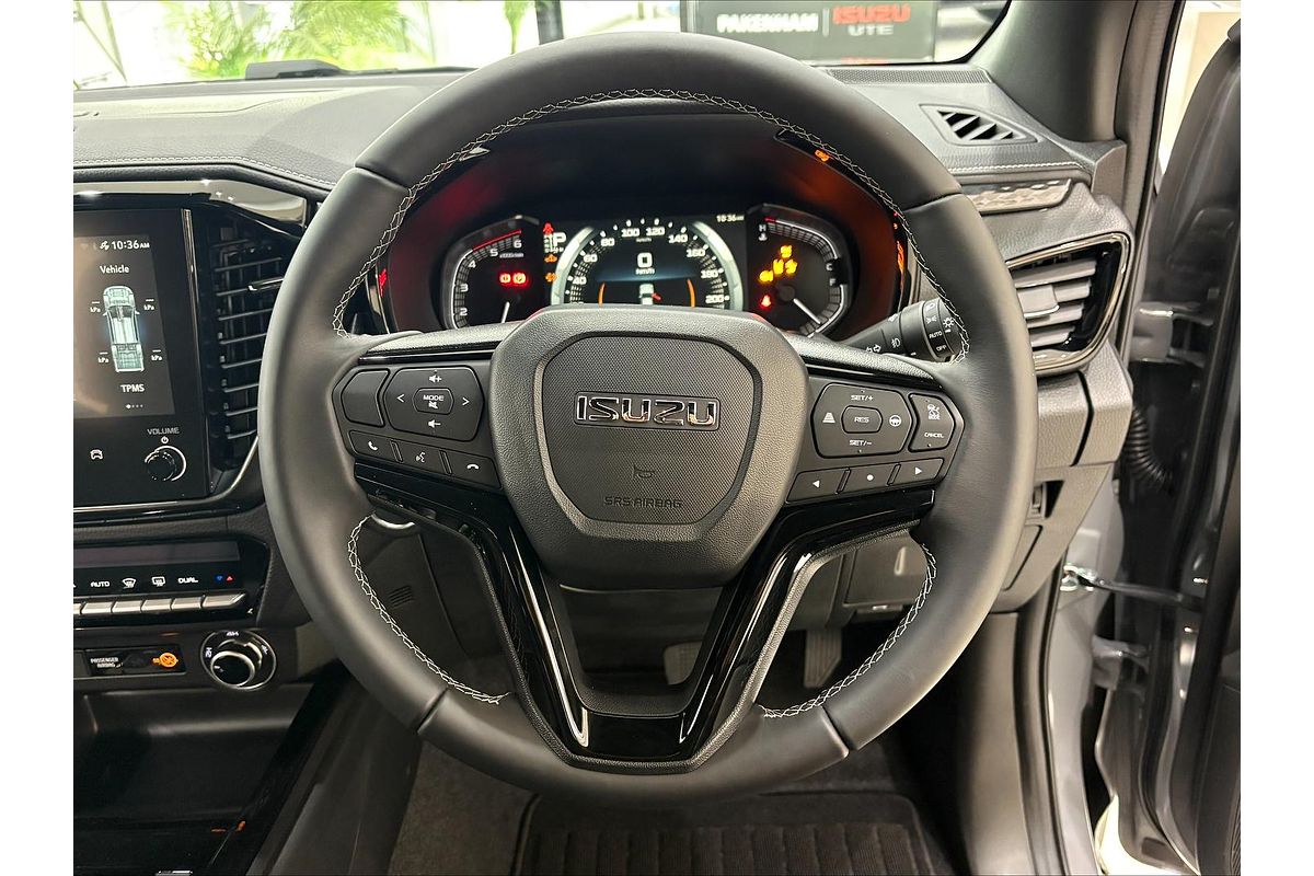 2025 Isuzu D-MAX BLADE 4X4
