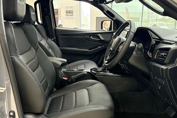 2025 Isuzu D-MAX BLADE 4X4
