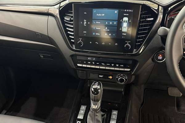 2025 Isuzu D-MAX BLADE 4X4