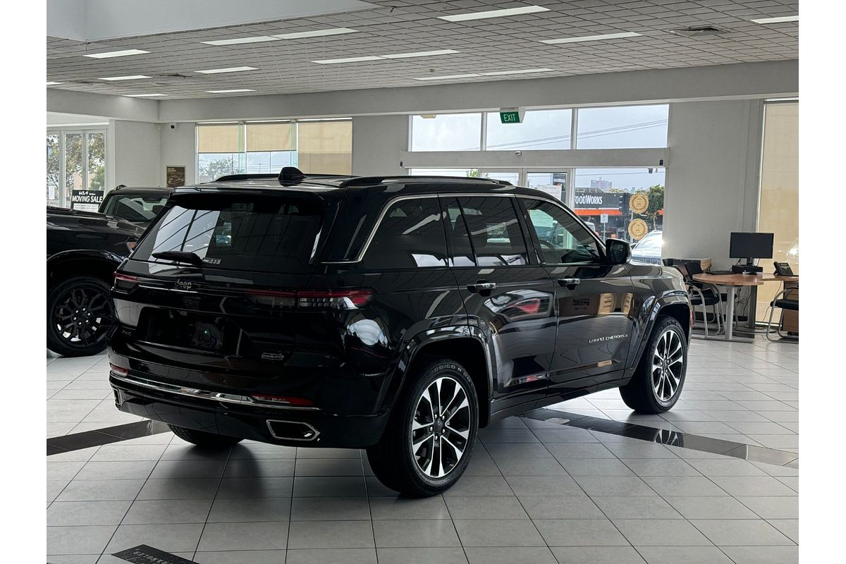 2023 Jeep Grand Cherokee Overland WL