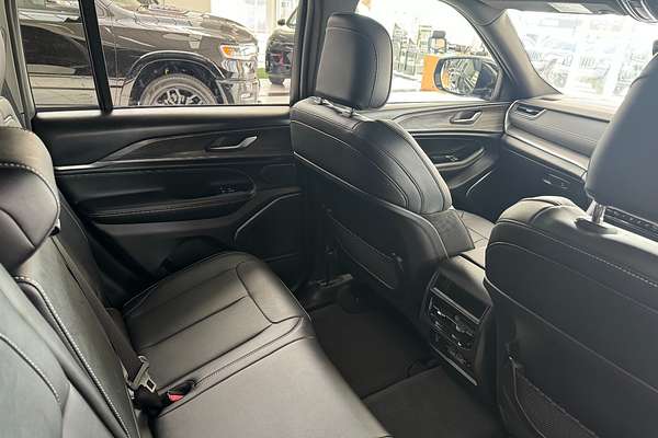 2023 Jeep Grand Cherokee Overland WL