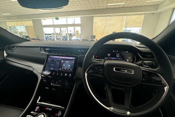 2023 Jeep Grand Cherokee Overland WL