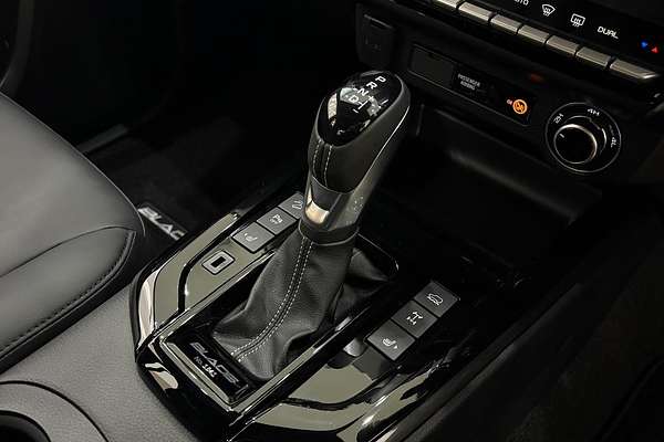 2025 Isuzu D-MAX BLADE 4X4