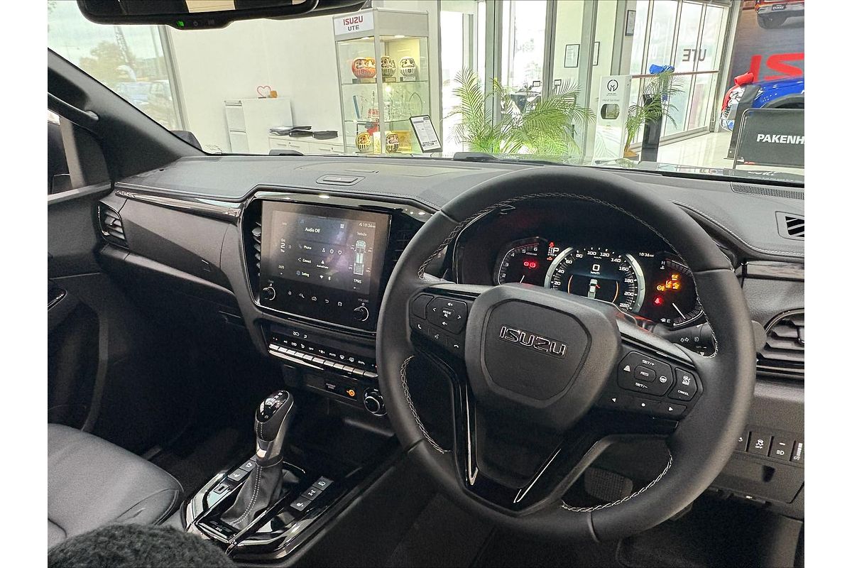 2025 Isuzu D-MAX BLADE 4X4