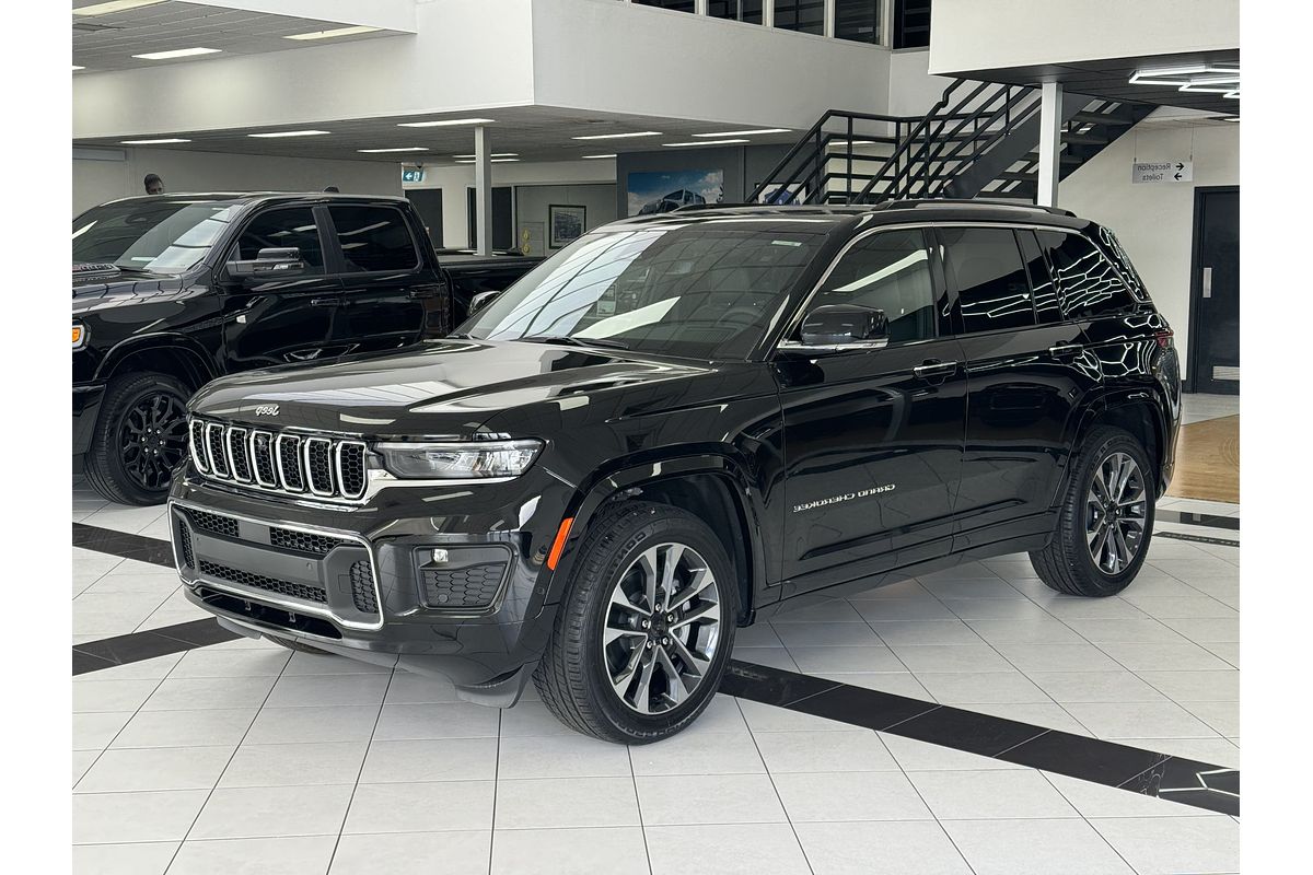 2023 Jeep Grand Cherokee Overland WL