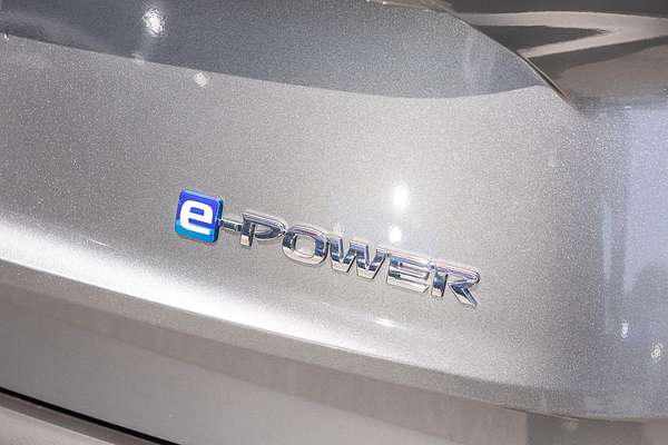 2025 Nissan X-TRAIL ST-L e-POWER T33