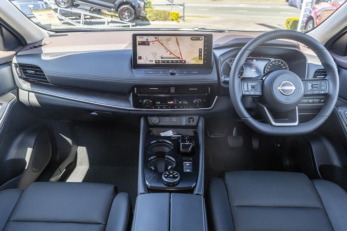 2025 Nissan X-TRAIL ST-L e-POWER T33