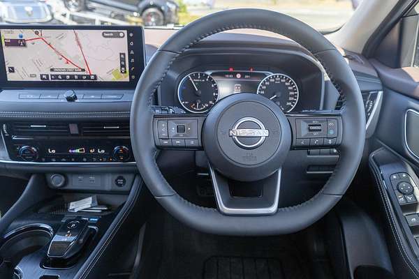 2025 Nissan X-TRAIL ST-L e-POWER T33