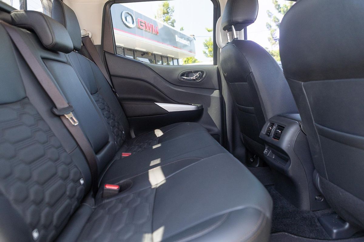 2025 Nissan Navara ST-X D23 4X4