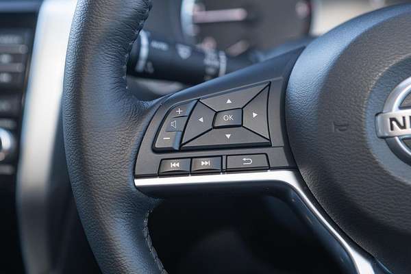 2025 Nissan Navara ST-X D23 4X4
