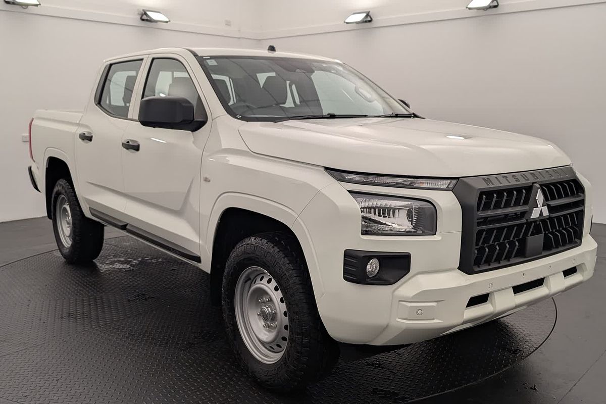 2025 Mitsubishi Triton GLX MV 4X4