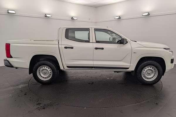 2025 Mitsubishi Triton GLX MV 4X4
