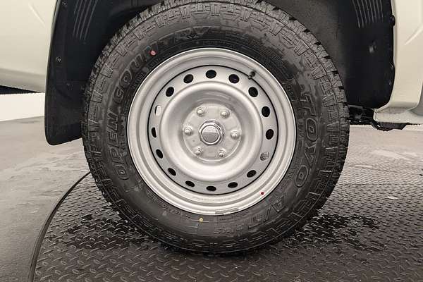 2025 Mitsubishi Triton GLX MV 4X4