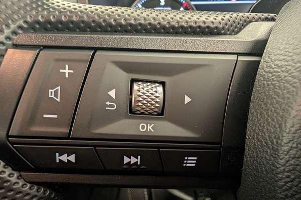 2025 Mitsubishi Triton GLX MV 4X4