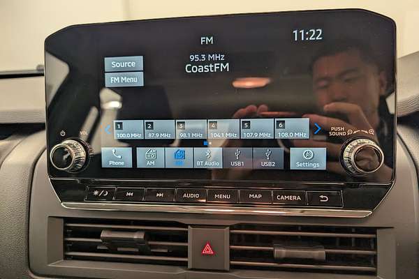 2025 Mitsubishi Triton GLX MV 4X4