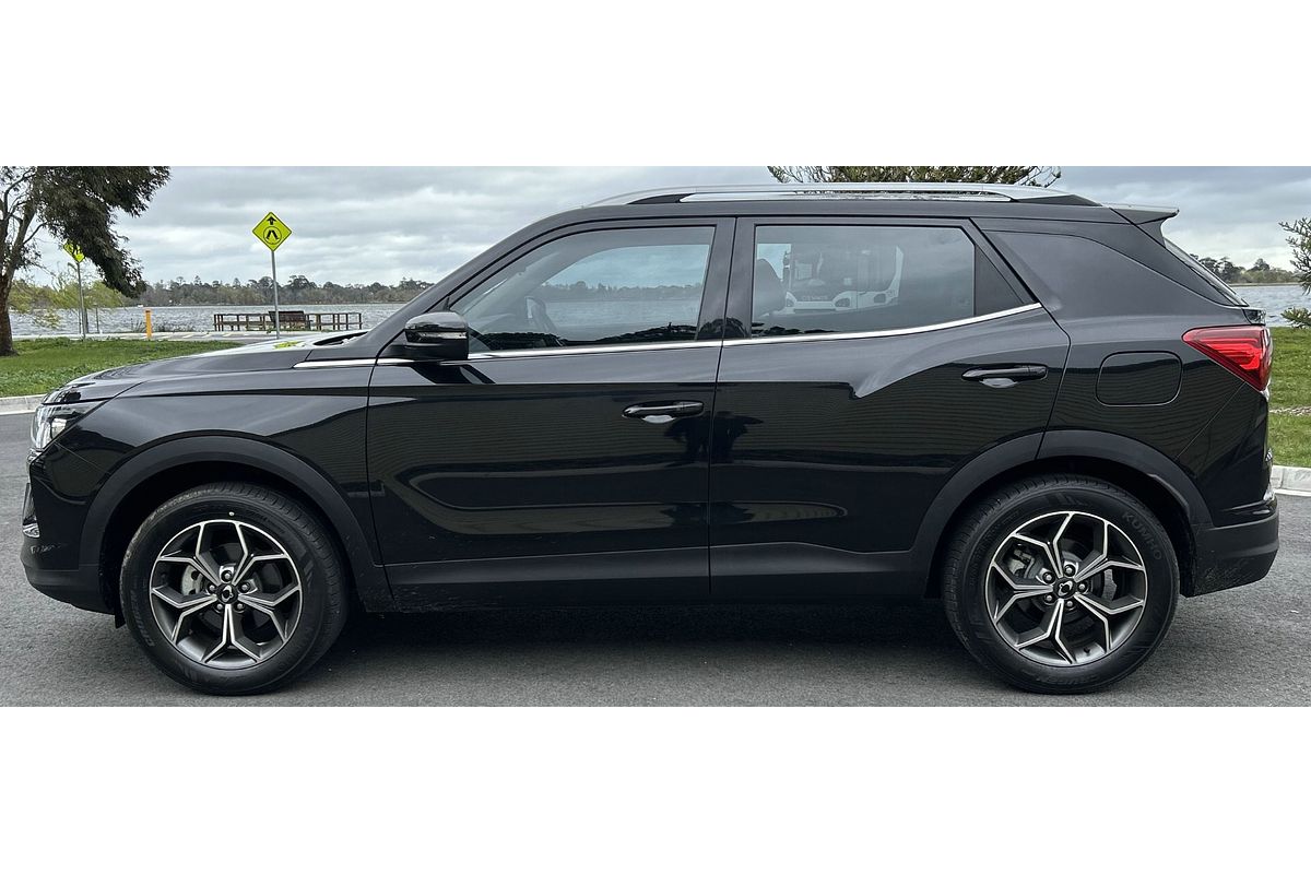 2024 SsangYong Korando ELX C300