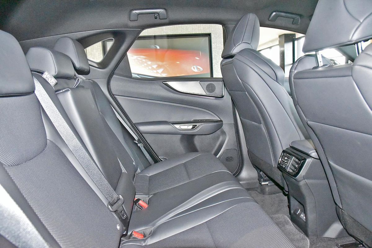 2024 Lexus NX NX350 F Sport TAZA25R