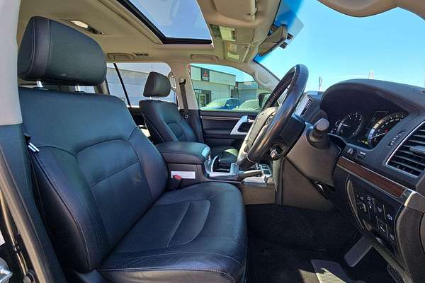 2020 Toyota Landcruiser VX VDJ200R