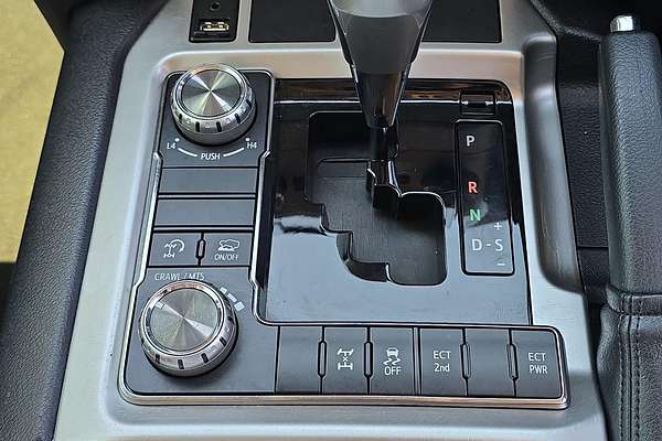 2020 Toyota Landcruiser VX VDJ200R