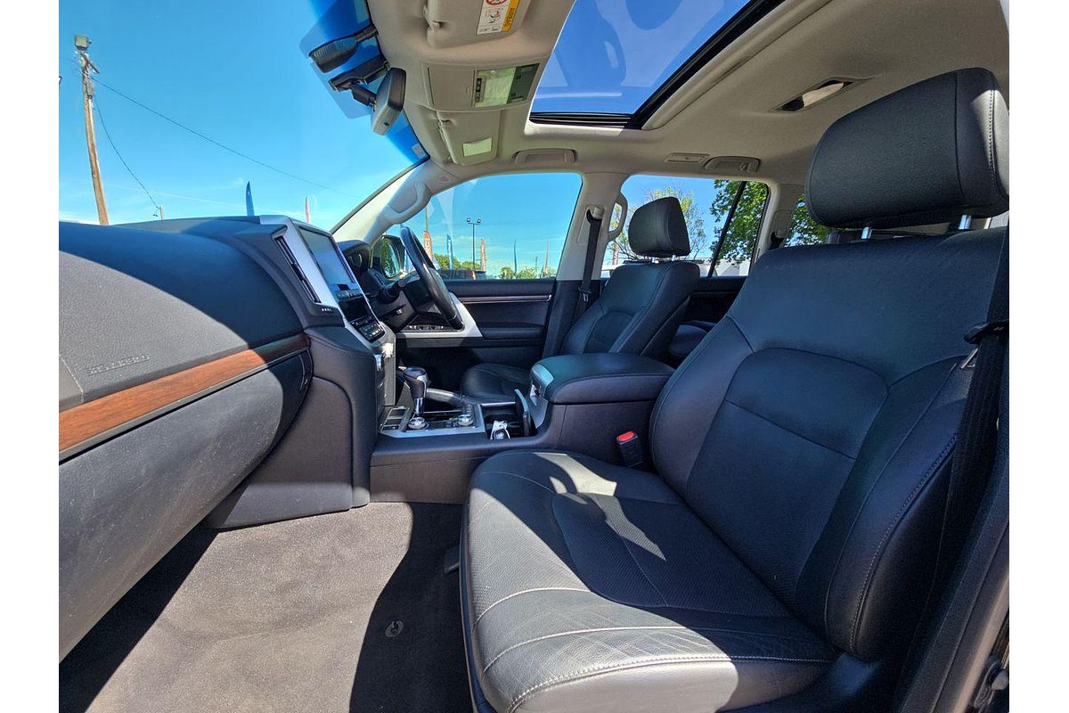 2020 Toyota Landcruiser VX VDJ200R