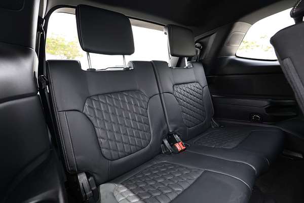 2022 Ford Everest Platinum 3.0L