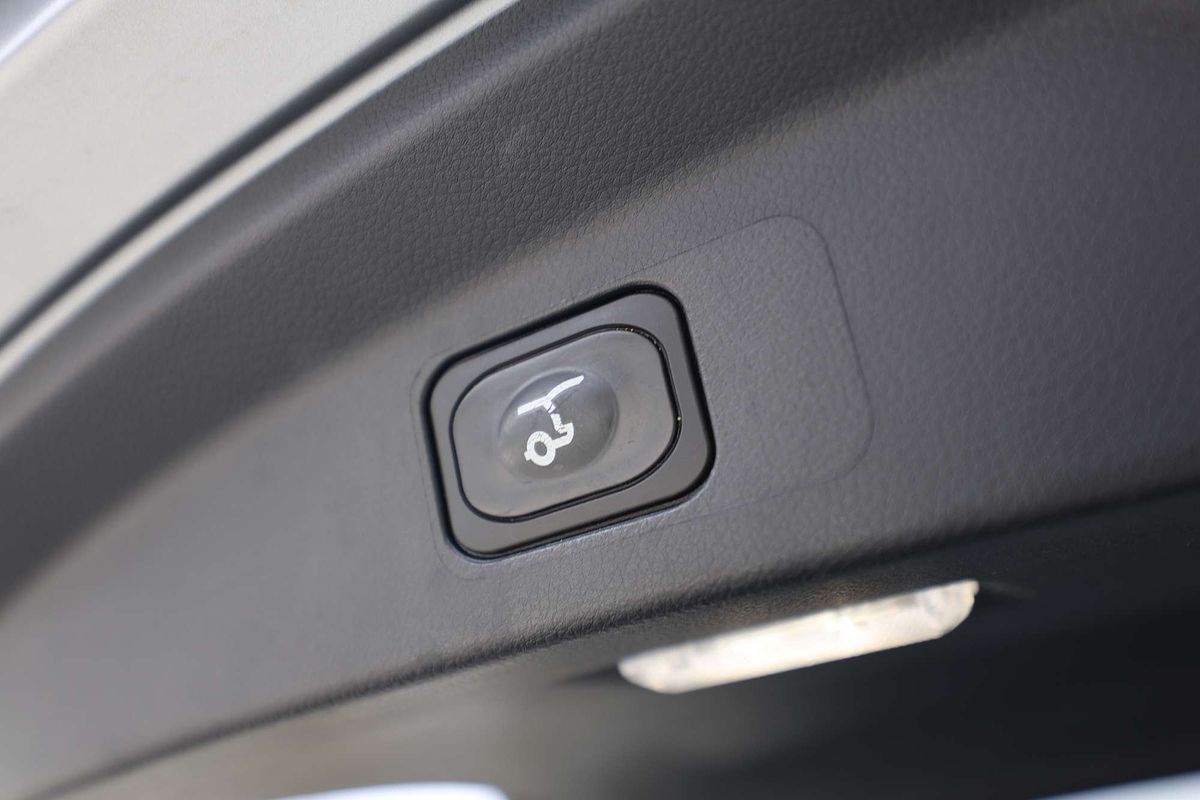 2022 Ford Everest Platinum 3.0L