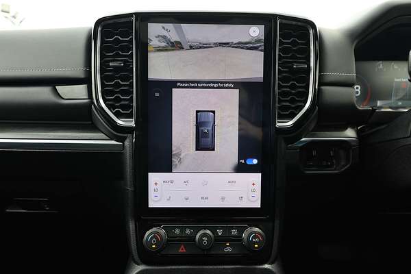 2022 Ford Everest Platinum 3.0L